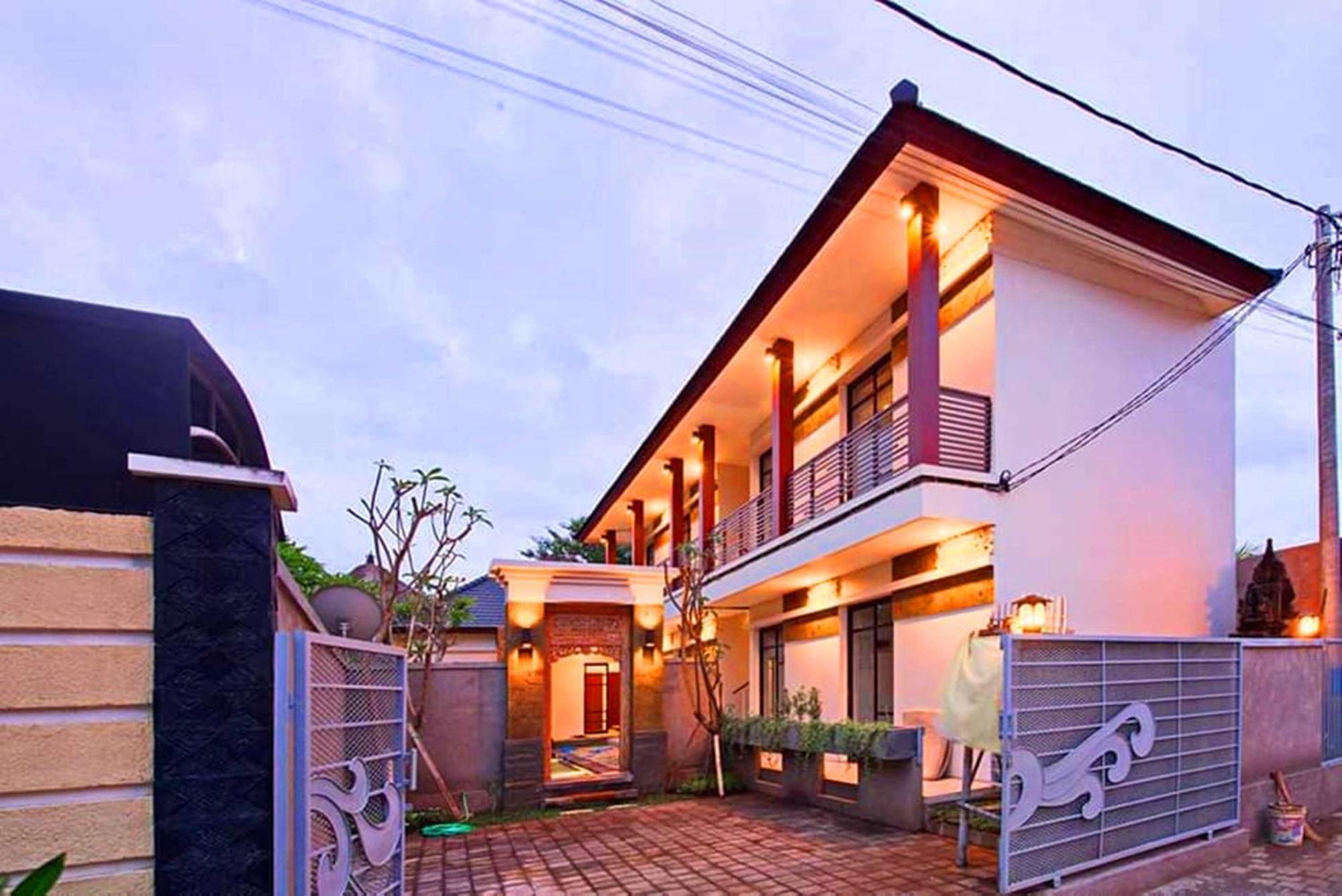 Dirga'S House Sanur View By Eps Hotel Exterior photo