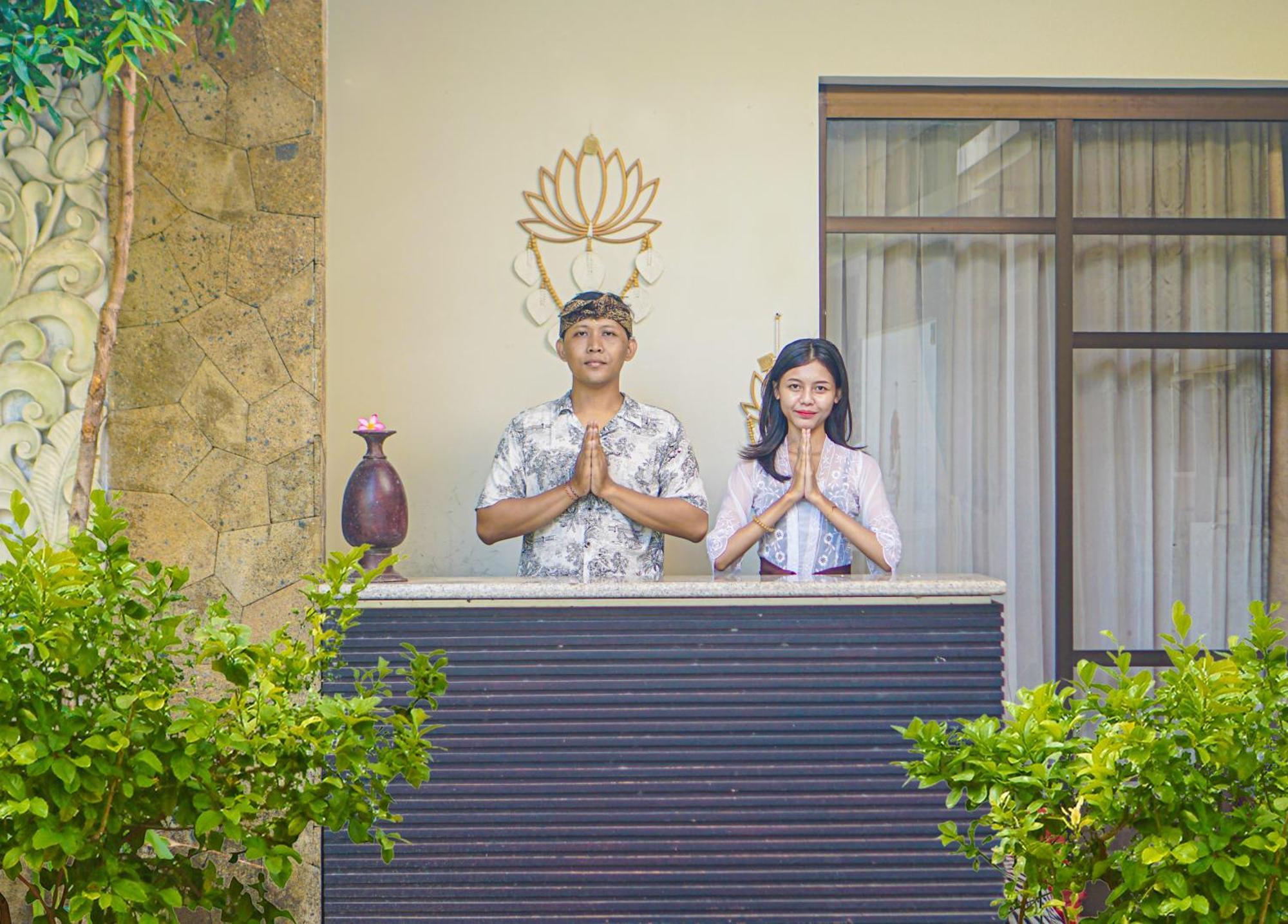 Dirga'S House Sanur View By Eps Hotel Exterior photo