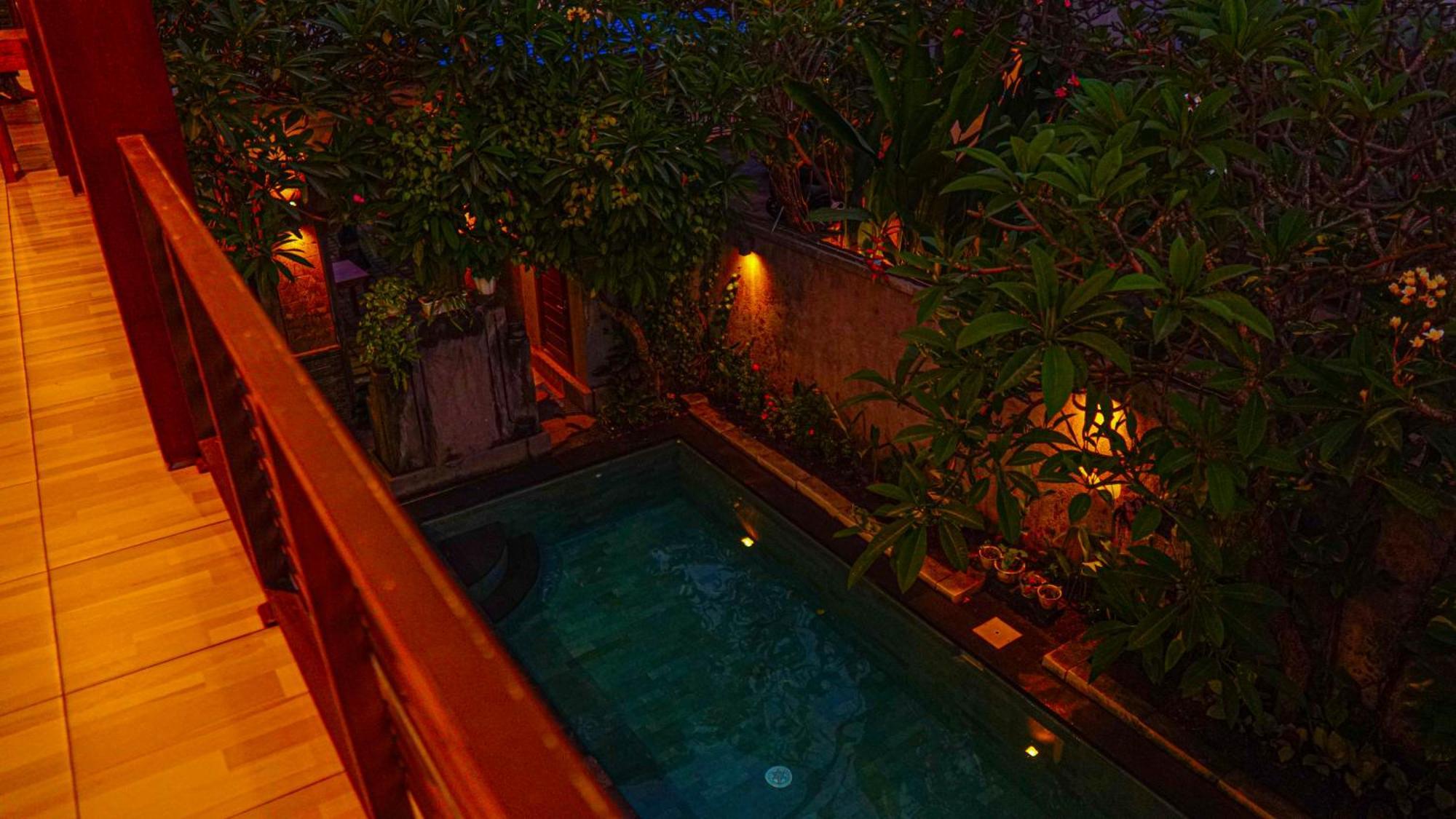 Dirga'S House Sanur View By Eps Hotel Exterior photo